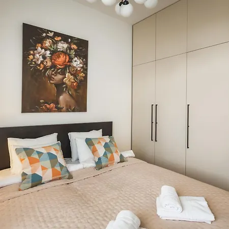 Bearsleys One Bedroom *